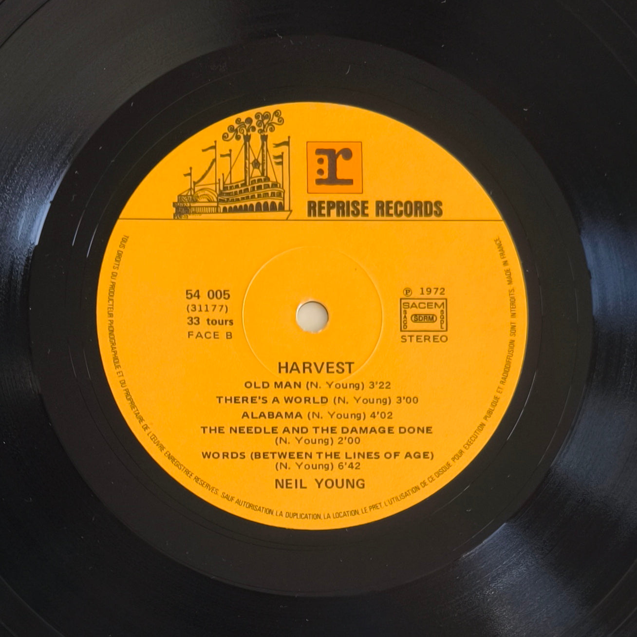 NEIL YOUNG - Harvest