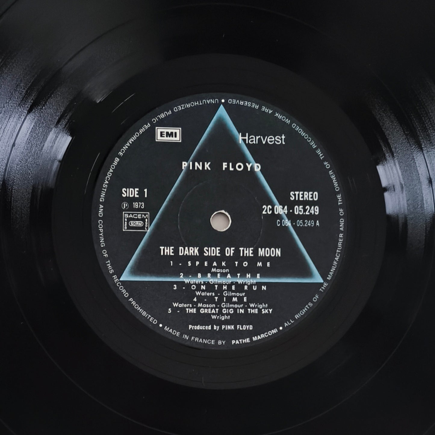 PINK FLOYD - The Dark Side of the Moon