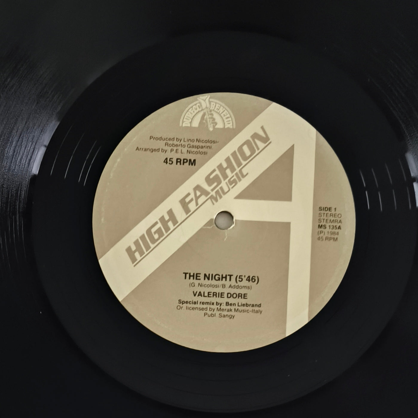 VALERIE DORE - The Night (Special Remix)