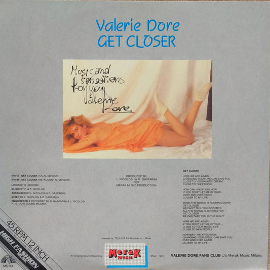 VALERIE DORE - Get Closer