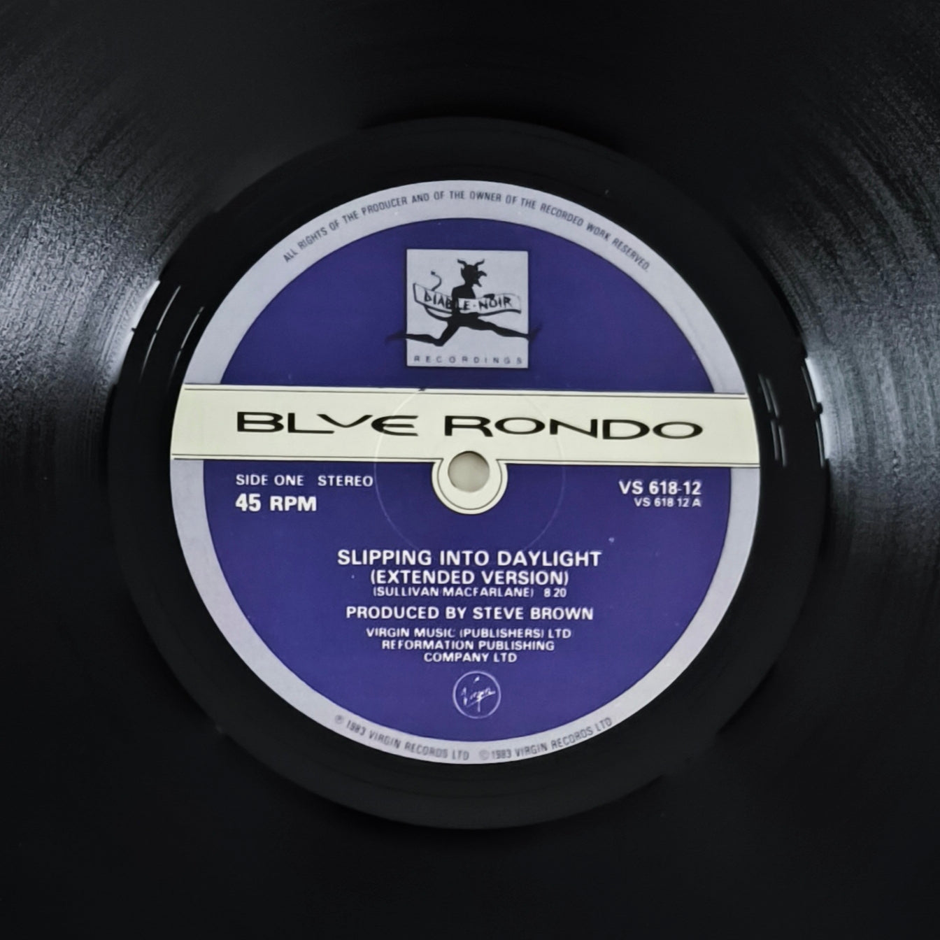 BLUE RONDO - Slipping Into Daylight