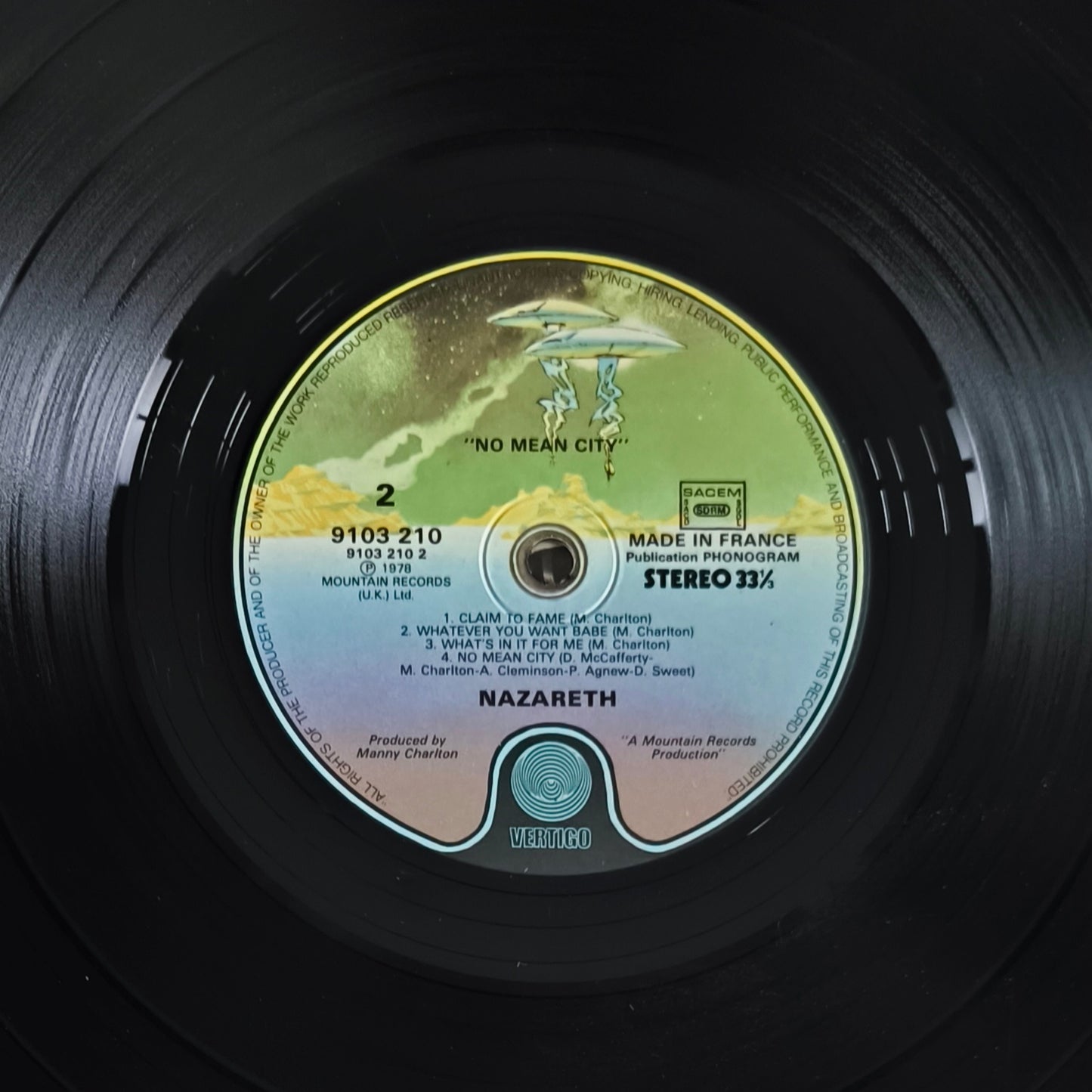 NAZARETH - No Mean City