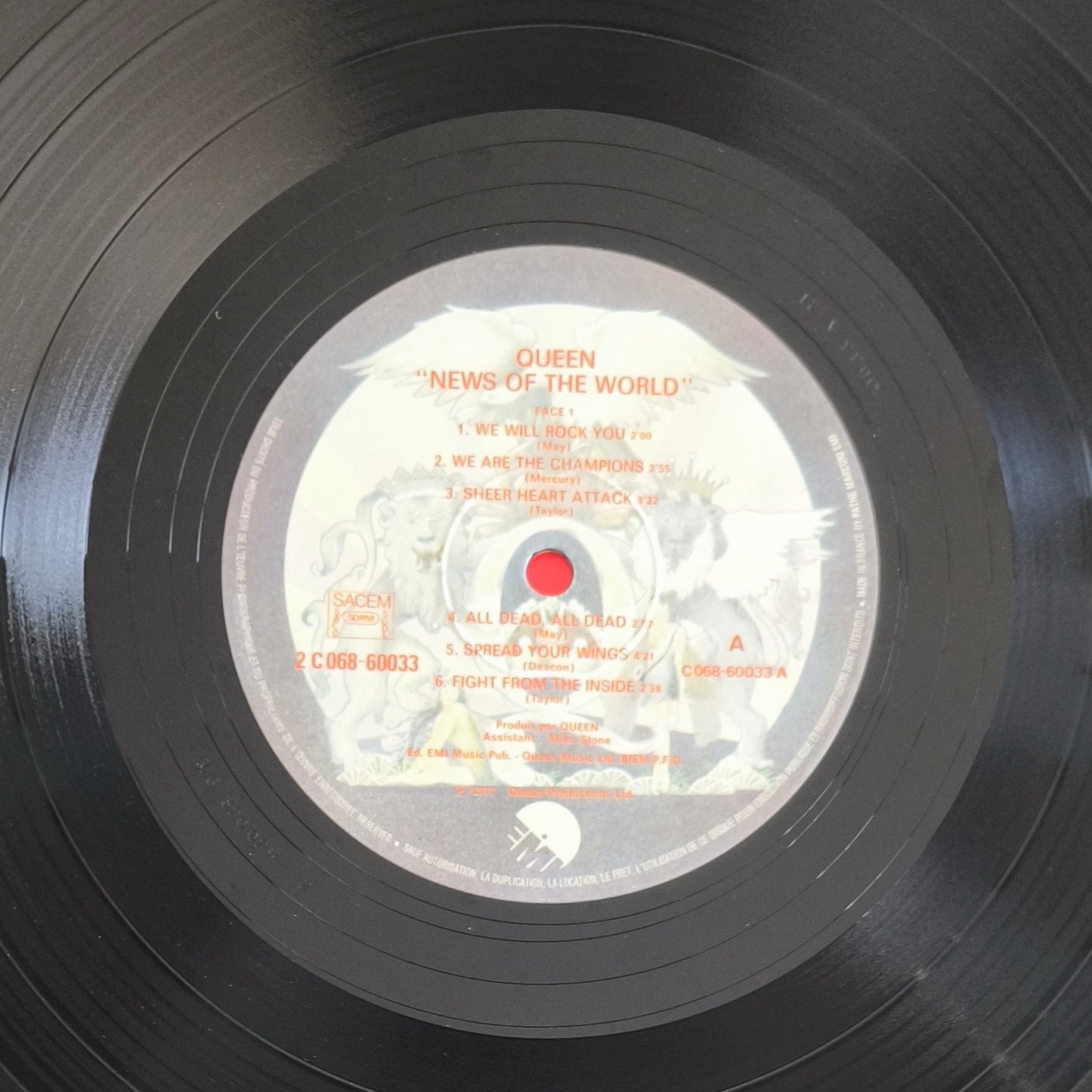 QUEEN - News Of The World