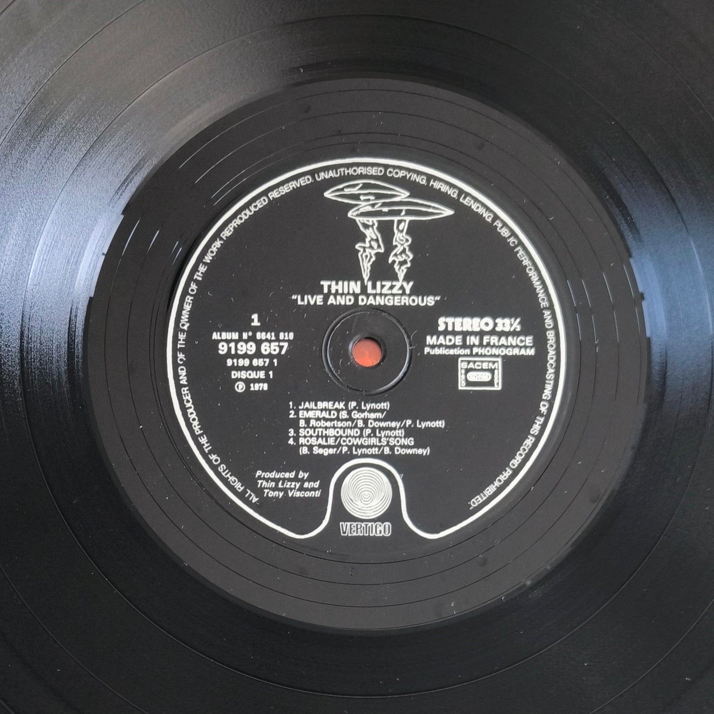 THIN LIZZY - Live And Dangerous