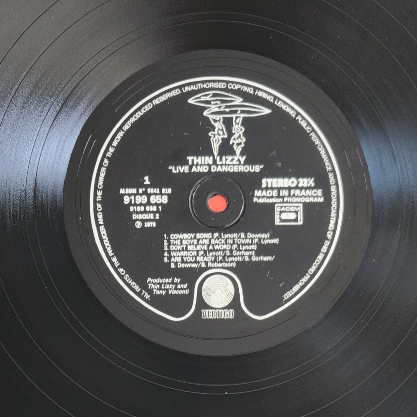 THIN LIZZY - Live And Dangerous