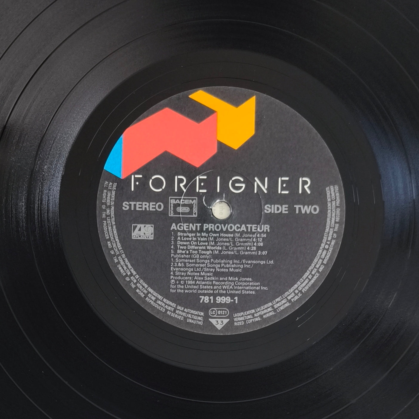 FOREIGNER - Agent Provocateur