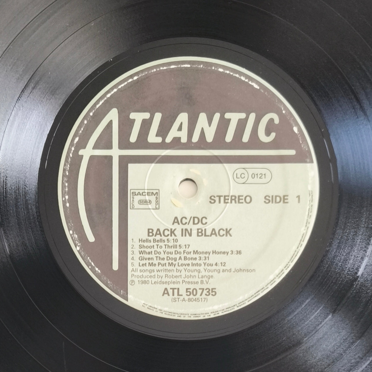 AC/DC - Back In Black