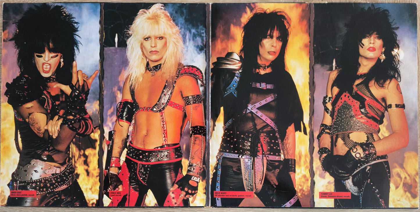 MOTLEY CRUE - Shout At The Devil
