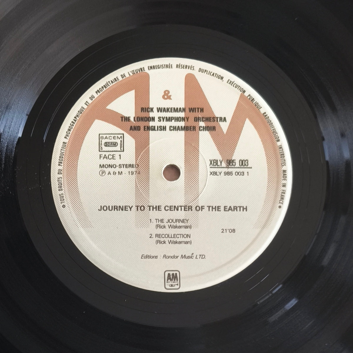 RICK WAKEMAN - Journey To The Centre Of The Earth