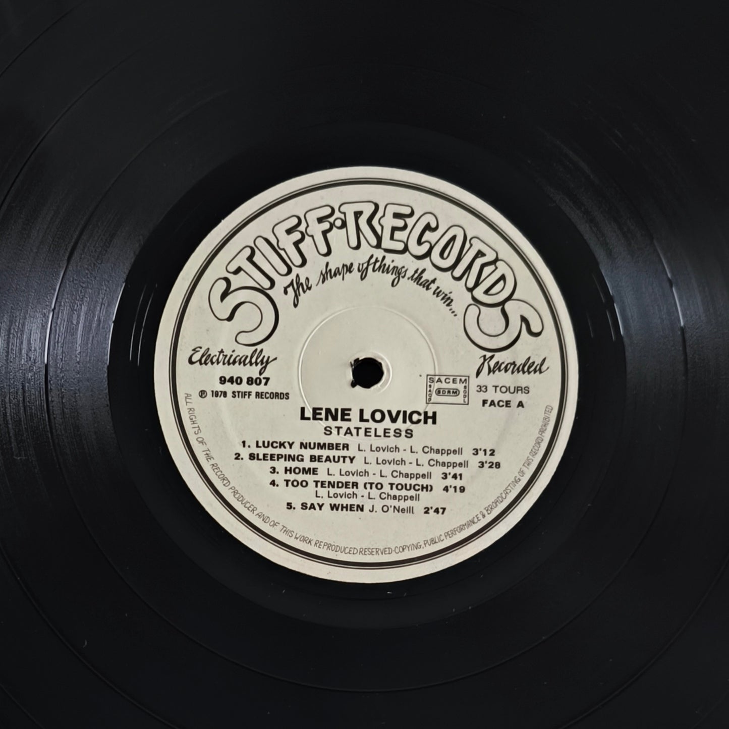 LENE LOVICH - Stateless