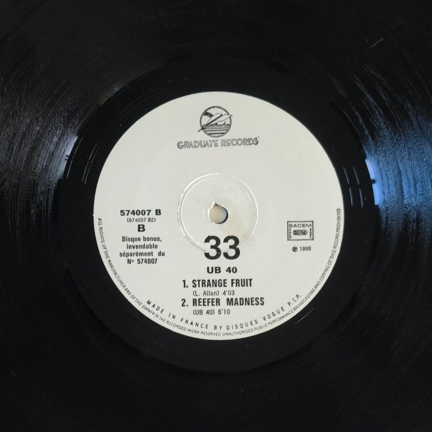 UB40 - Signing Off