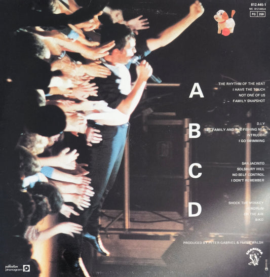 PETER GABRIEL - Plays Live