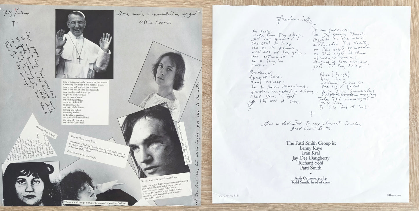 PATTI SMITH GROUP - Wave