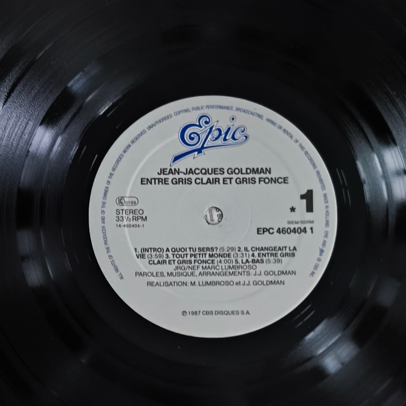 JEAN JACQUES GOLDMAN - Entre Gris Clair et Gris Foncé