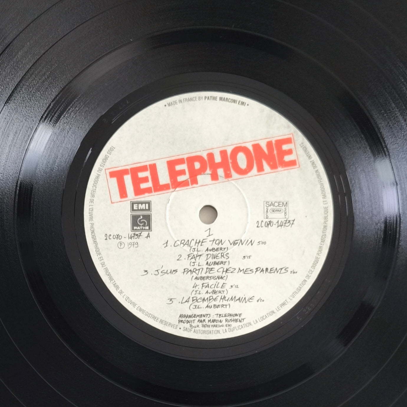 TELEPHONE - Crache ton venin