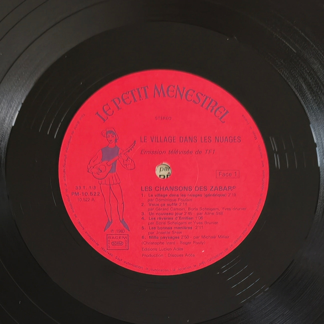 LE VILLAGE DANS LES NUAGES - Les Chansons Des Zabars