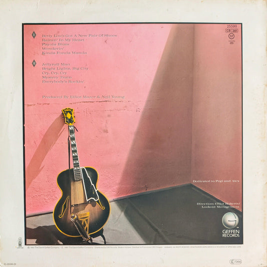 NEIL YOUNG & THE SHOCKING PINKS - Everybody's Rockin'