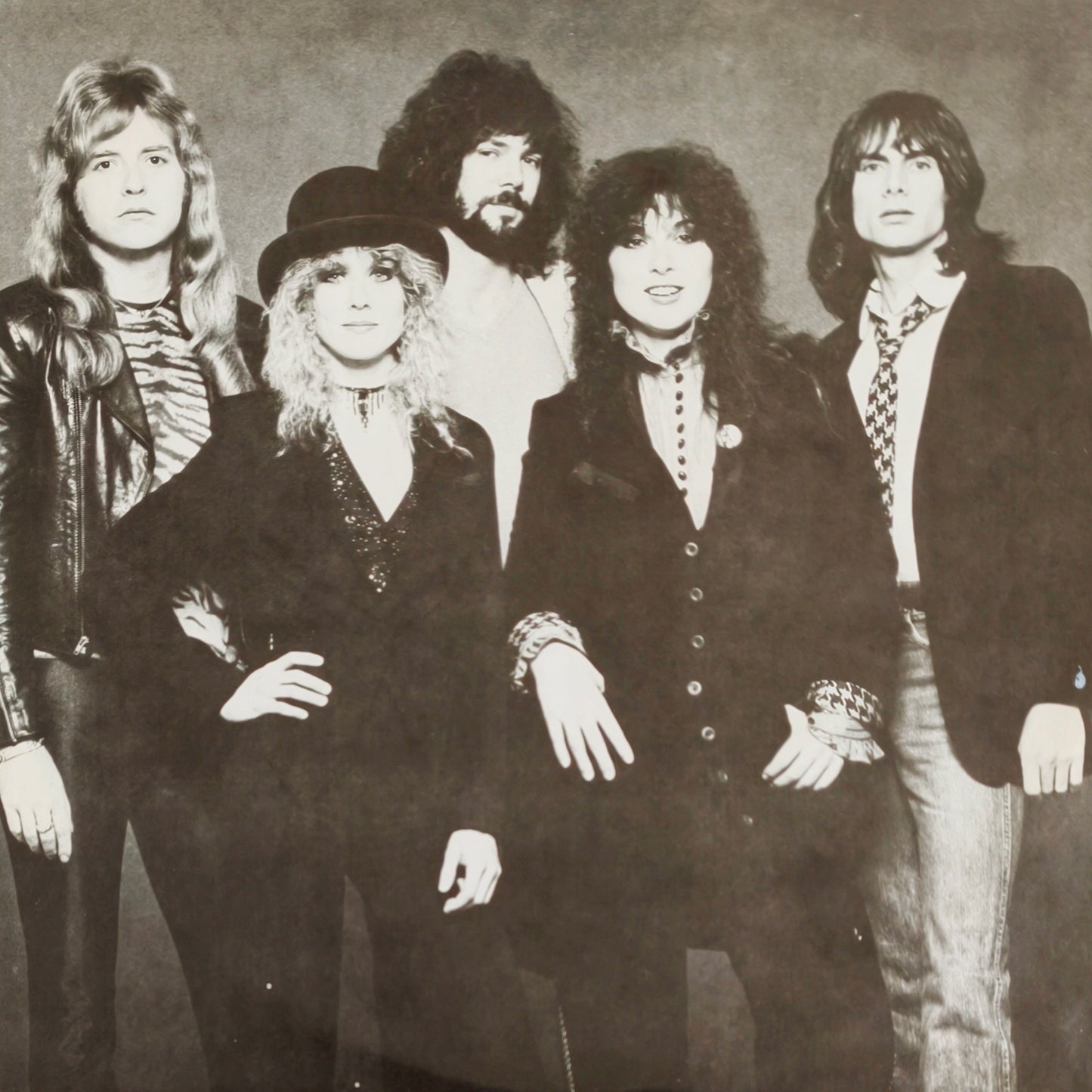 HEART - Bebe Le Strange