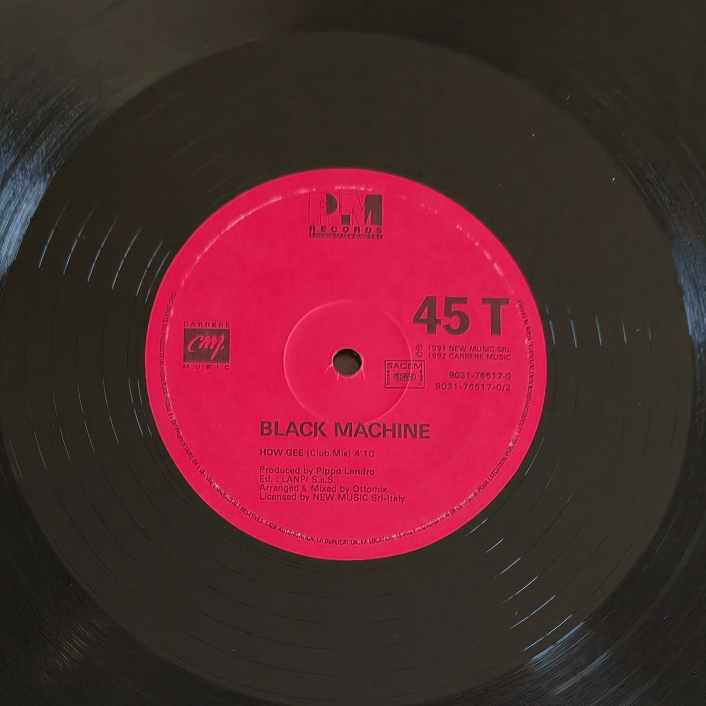 BLACK MACHINE - How Gee
