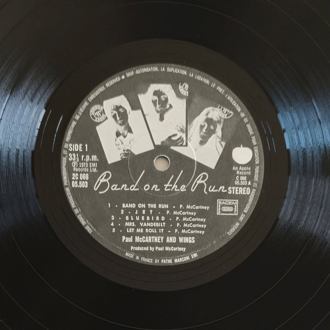 PAUL McCARTNEY & WINGS - Band On The Run