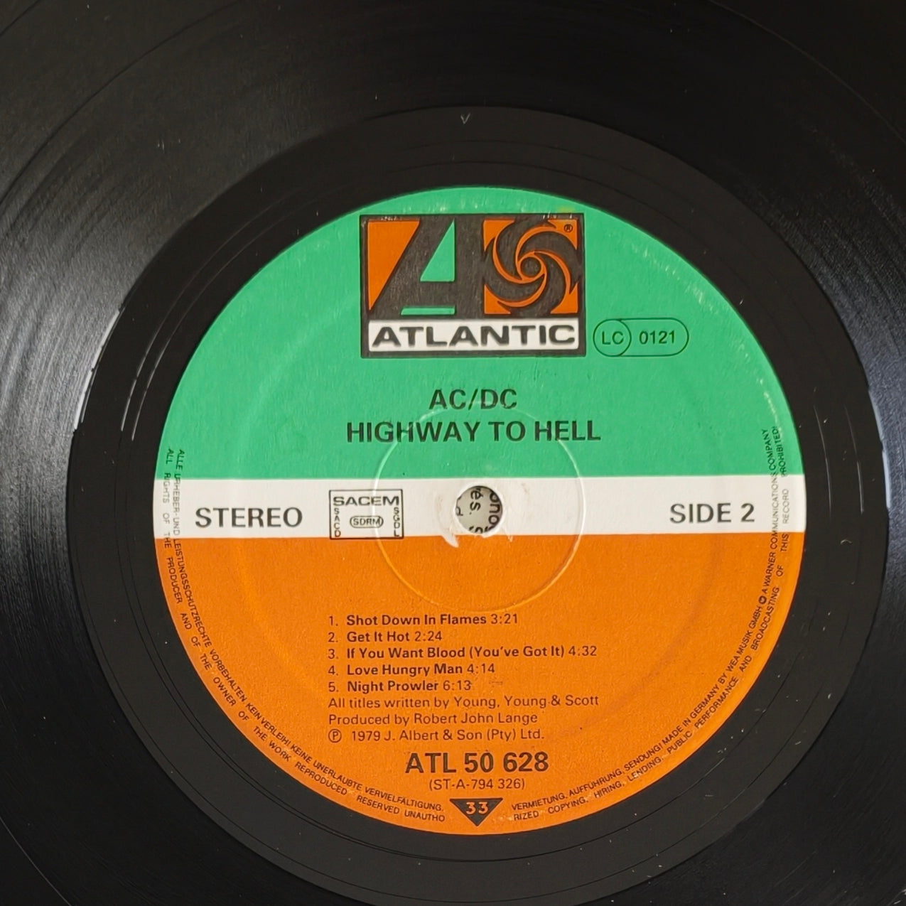AC/DC - Highway To Hell