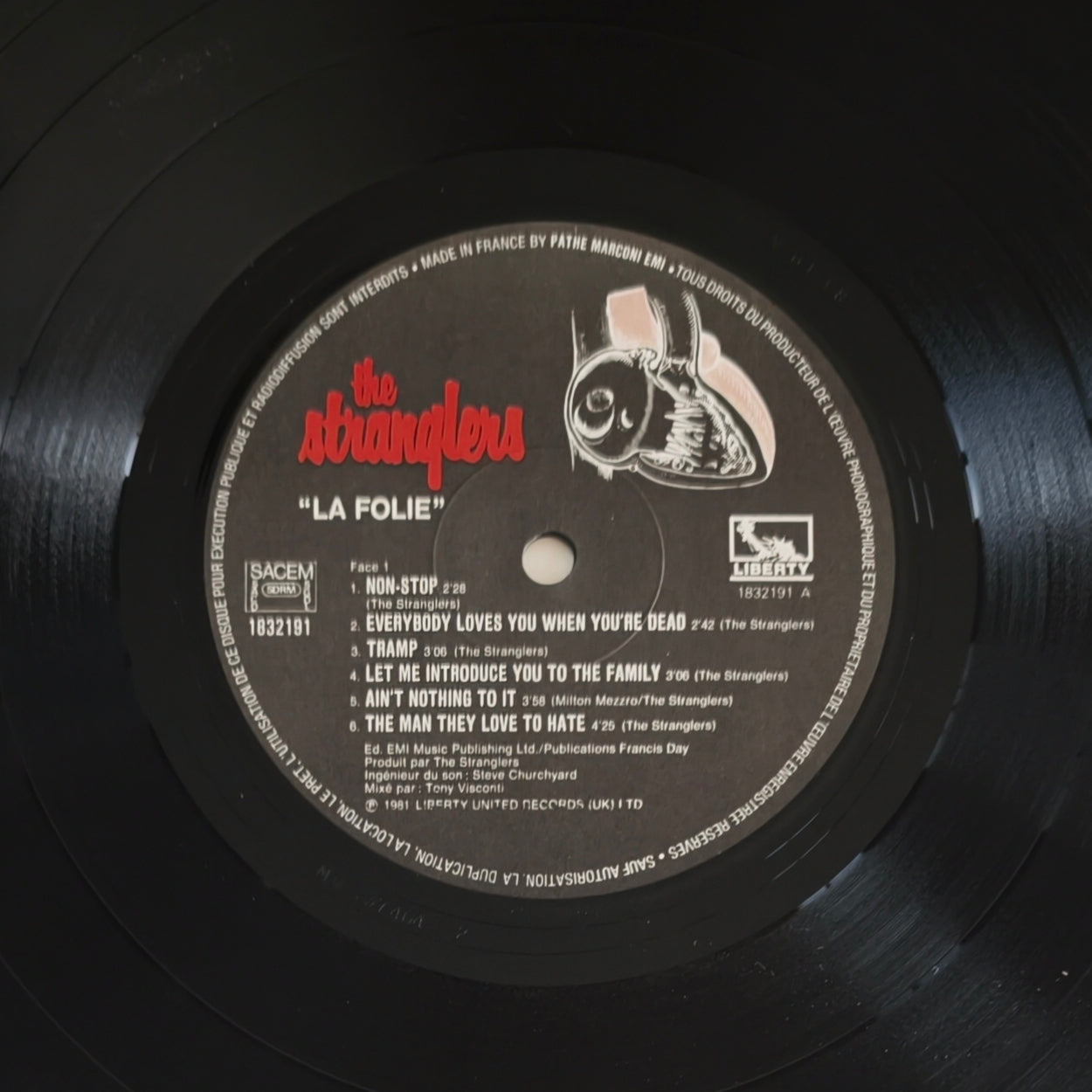 THE STRANGLERS - La Folie