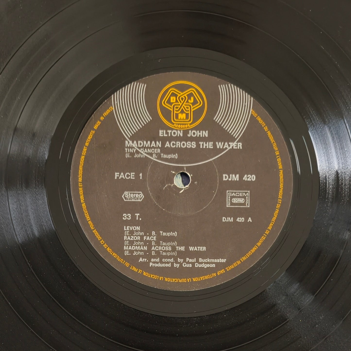 ELTON JOHN - Madman Across The Water