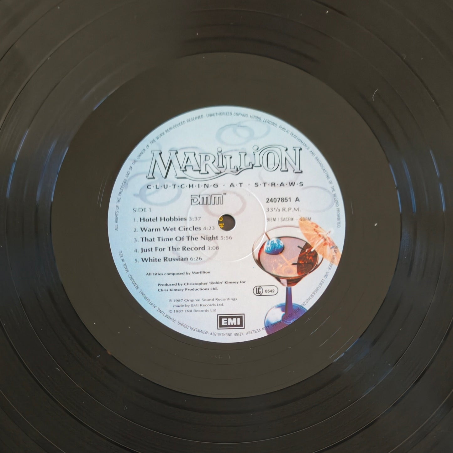 MARILLION - Clutching At Straws
