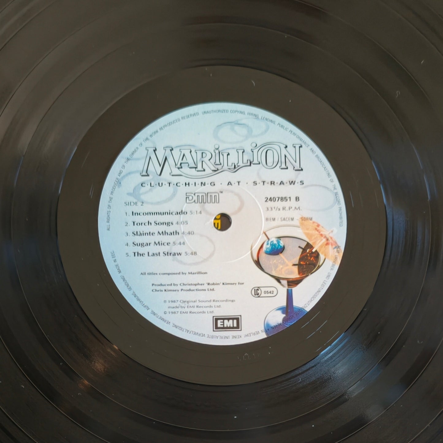MARILLION - Clutching At Straws
