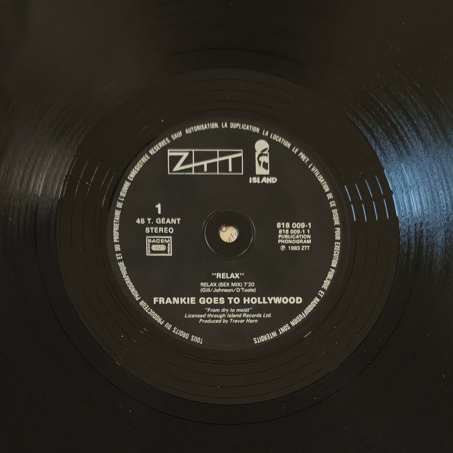 FRANKIE GOES TO HOLLYWOOD - Relax