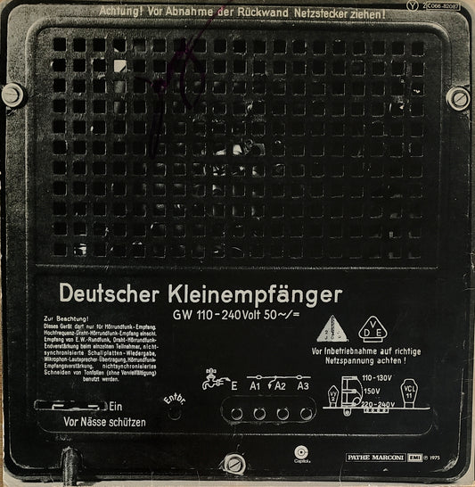 KRAFTWERK - Radio-Activity