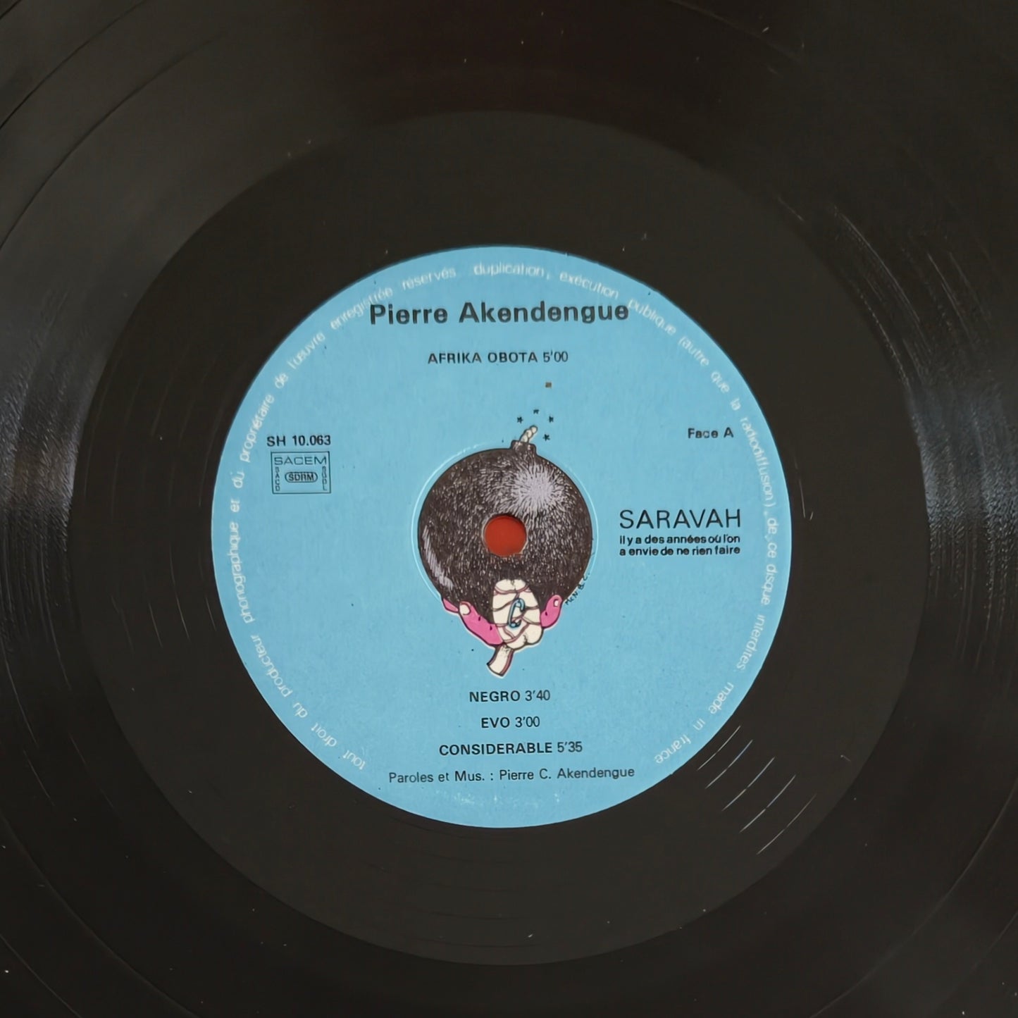 PIERRE AKENDENGUE - Afrika Obota