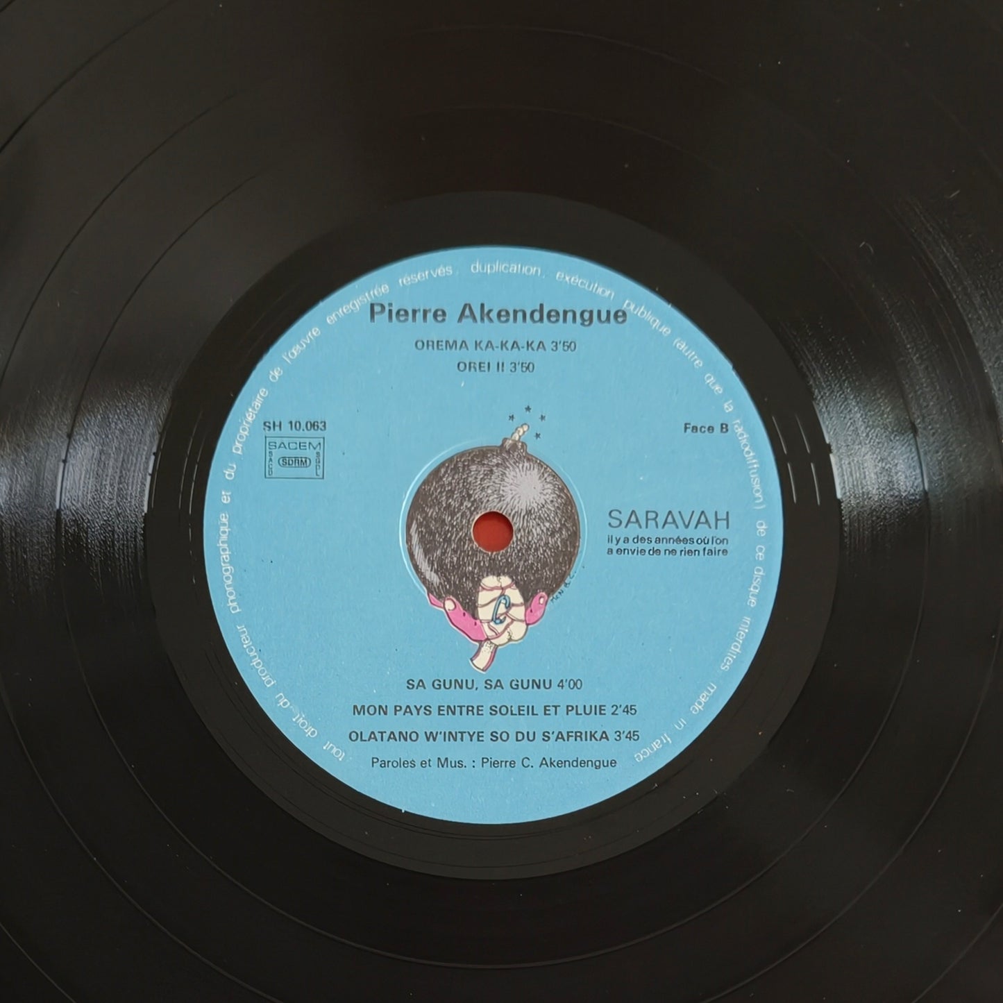 PIERRE AKENDENGUE - Afrika Obota