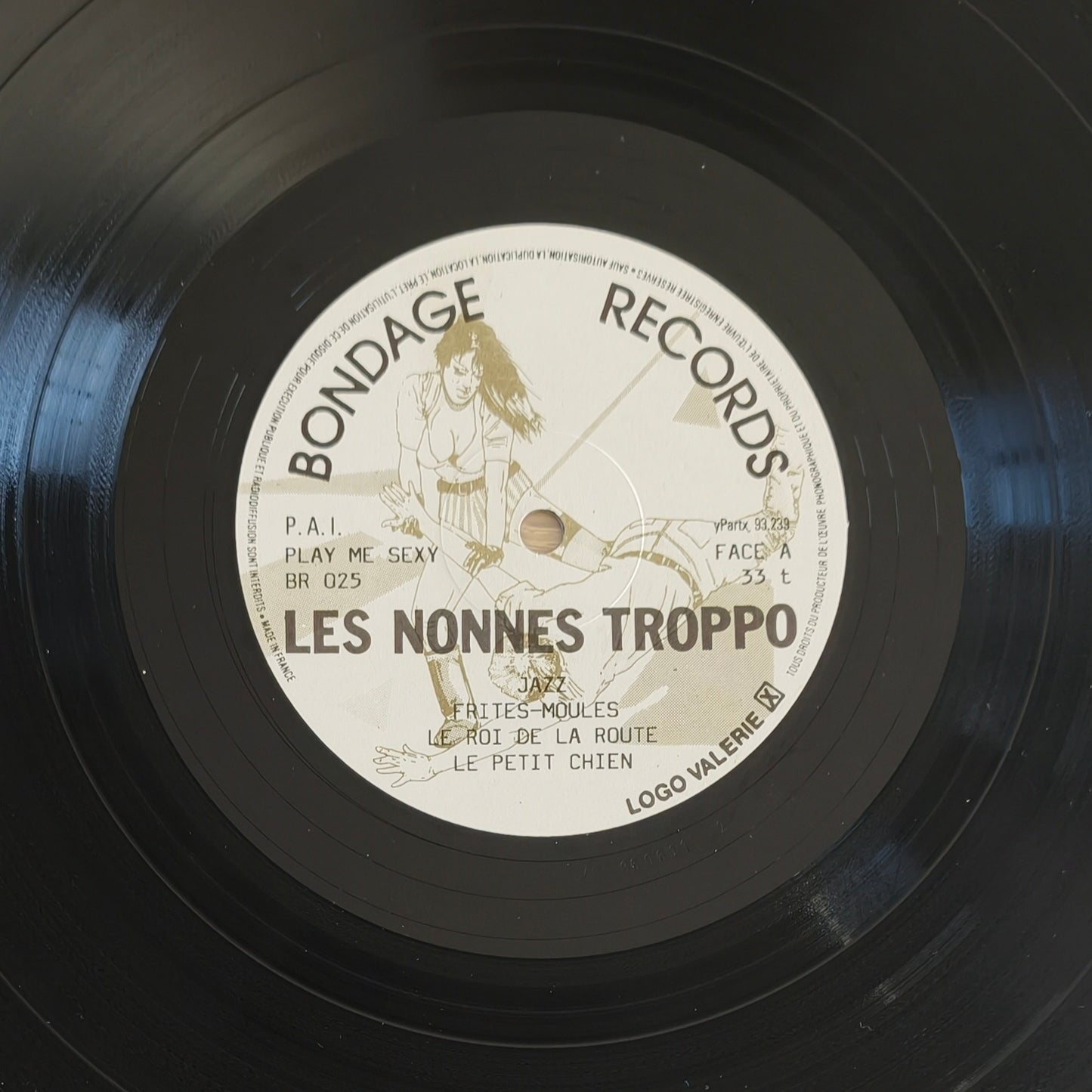 LES NONNES TROPPO - Les Nonnes Troppo