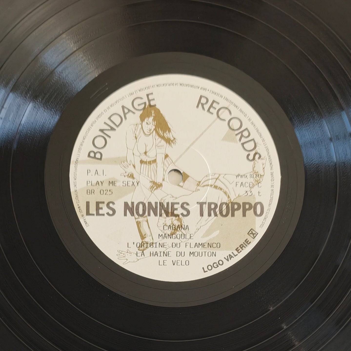 LES NONNES TROPPO - Les Nonnes Troppo