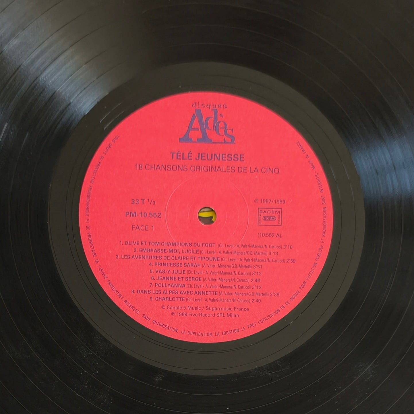 TELE JEUNESSE - 18 Chansons Originales de La 5