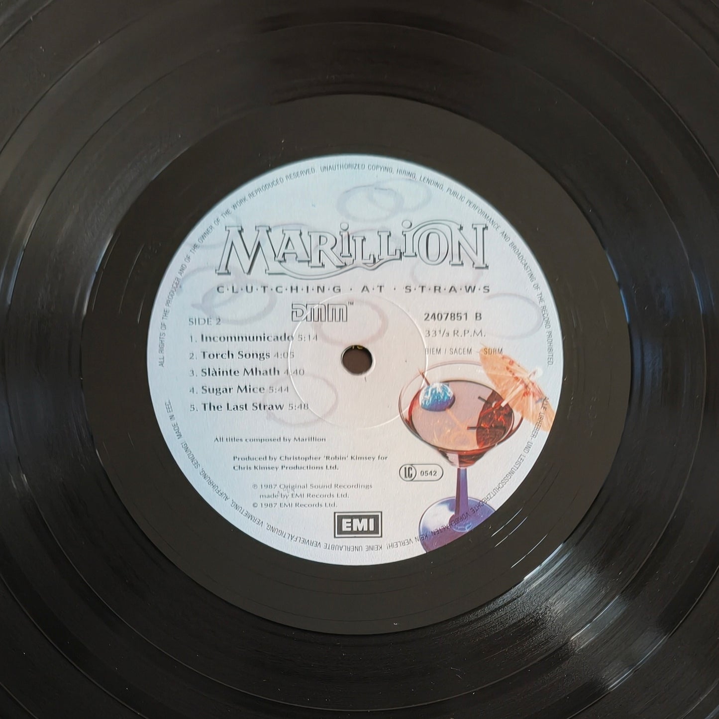 MARILLION - Clutching At Straws