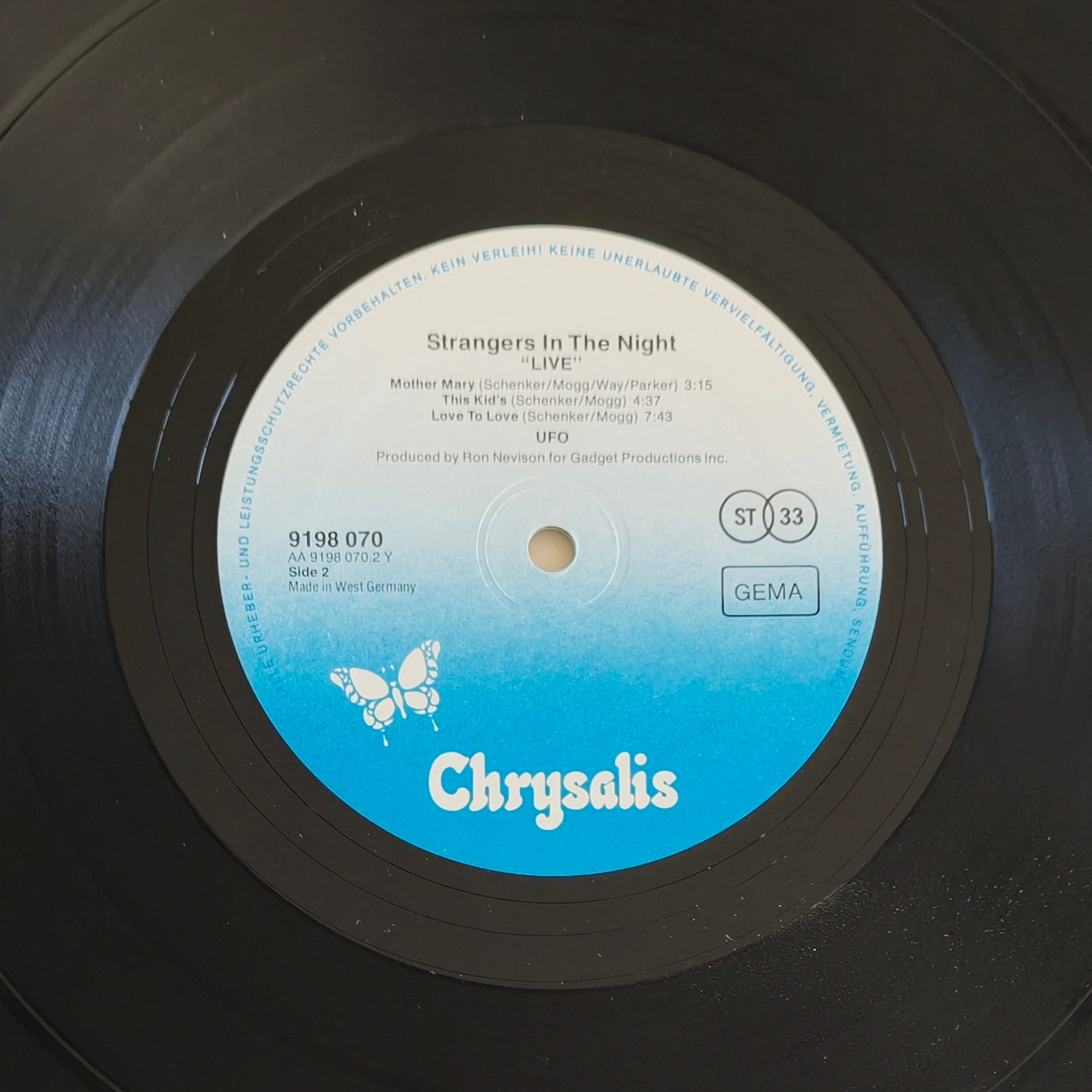 UFO - Strangers In The Night