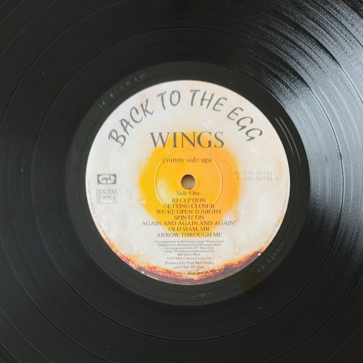 WINGS - Back To The Egg