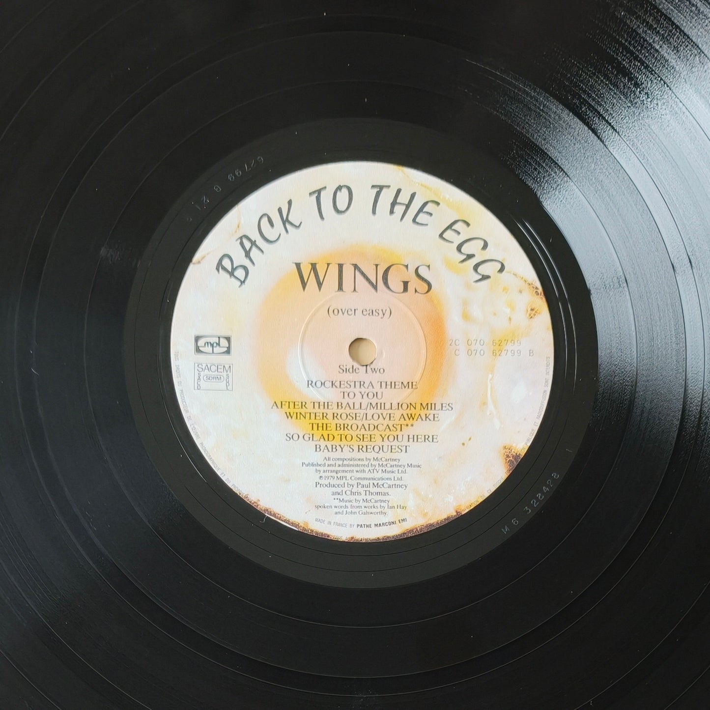 WINGS - Back To The Egg