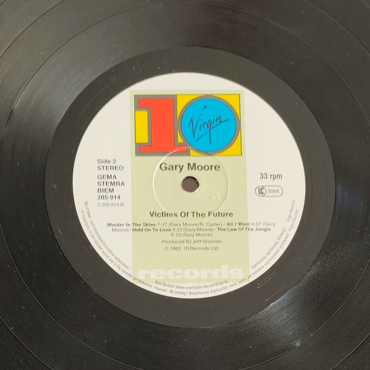 GARY MOORE - Victims Of The Future