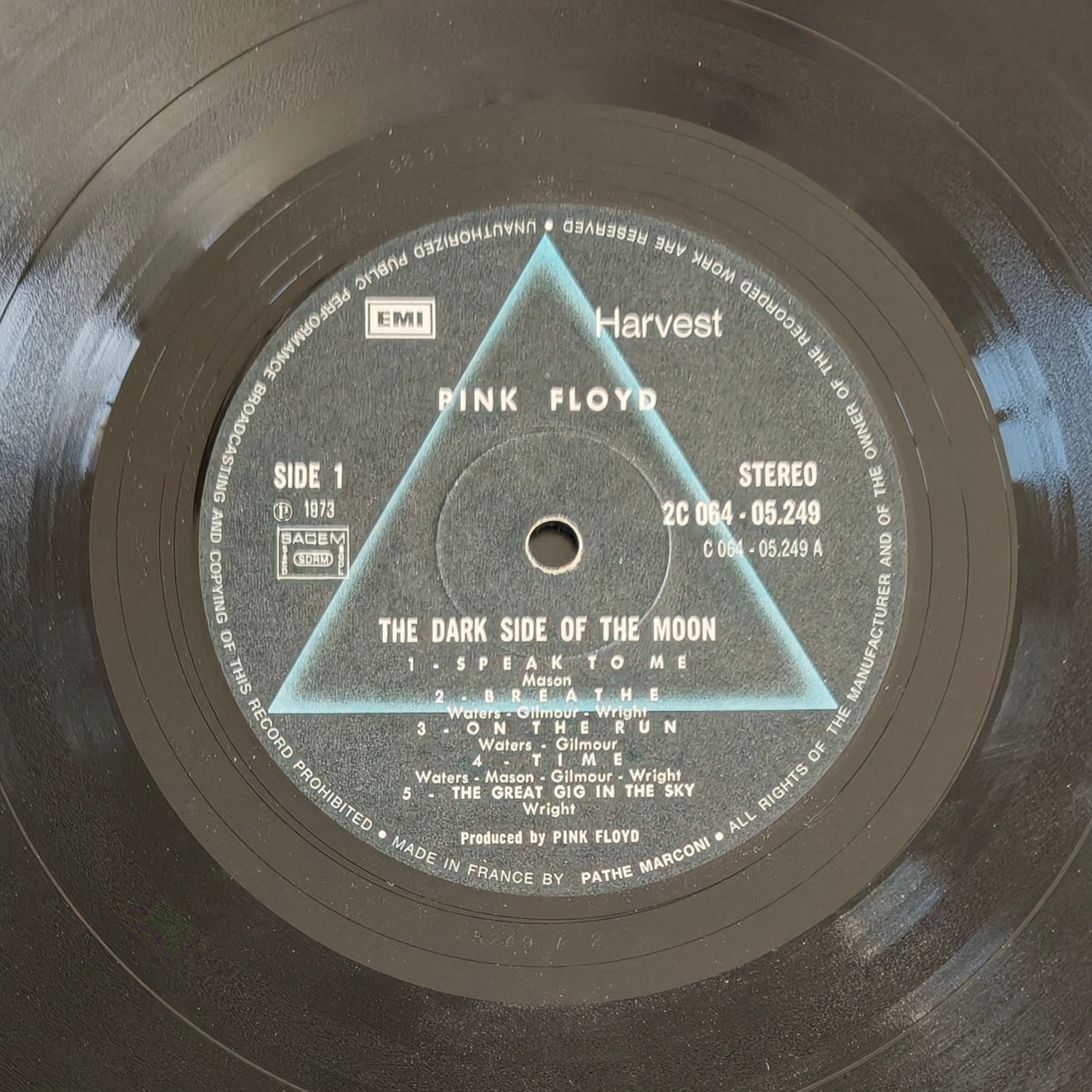 PINK FLOYD - The Dark Side of the Moon