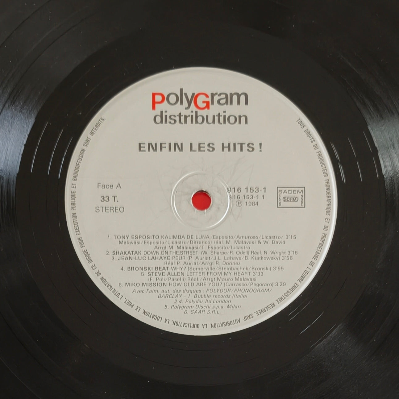 ENFIN LES HITS !