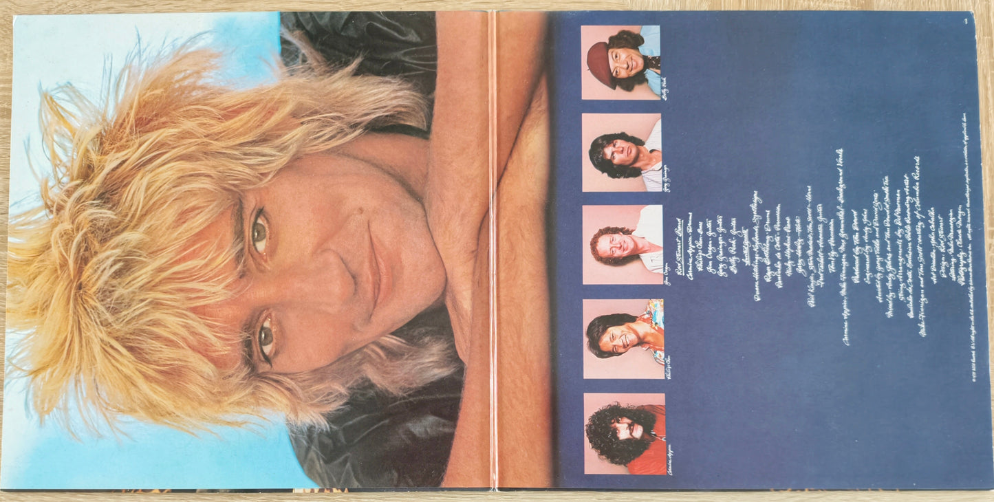 ROD STEWART - Blondes Have More Fun
