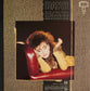 JULIE PIETRI - Le Premier Jour