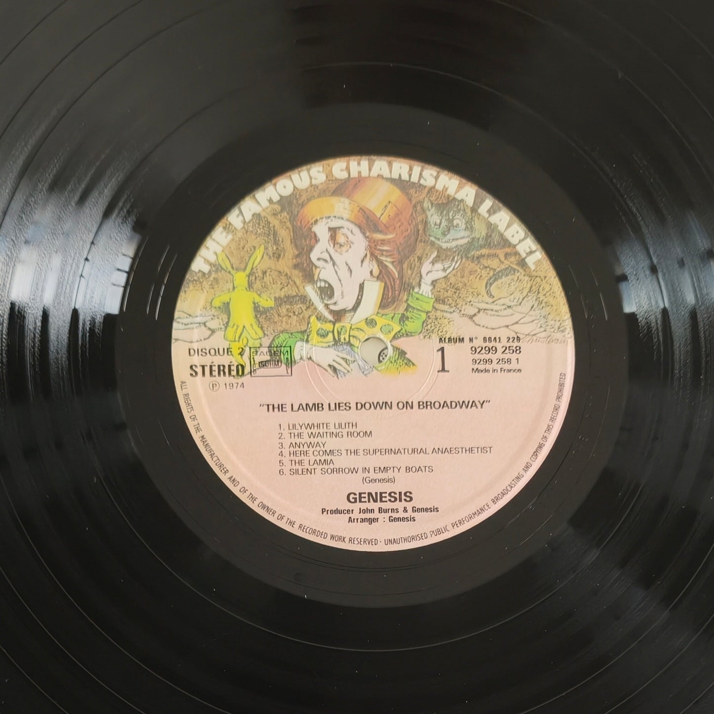 GENESIS - The Lamb Lies Down On Broadway