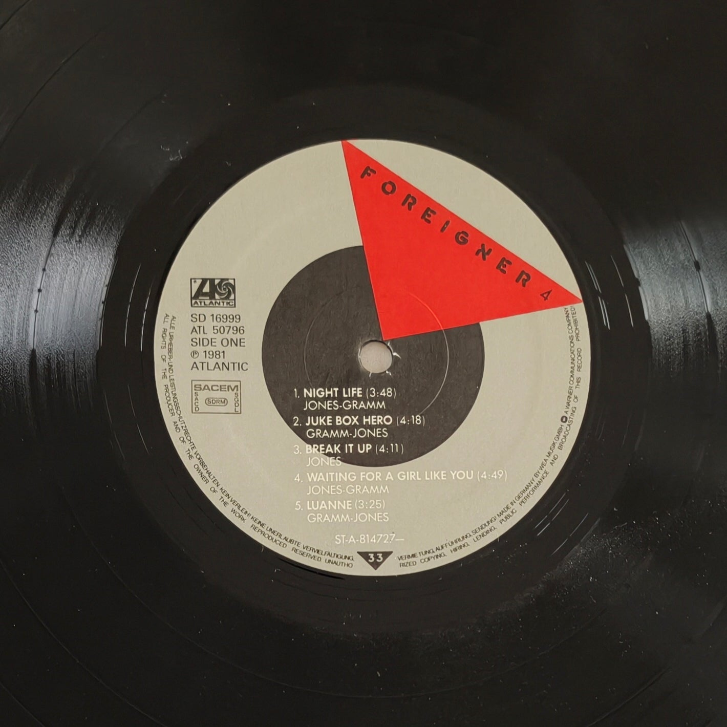 FOREIGNER - 4