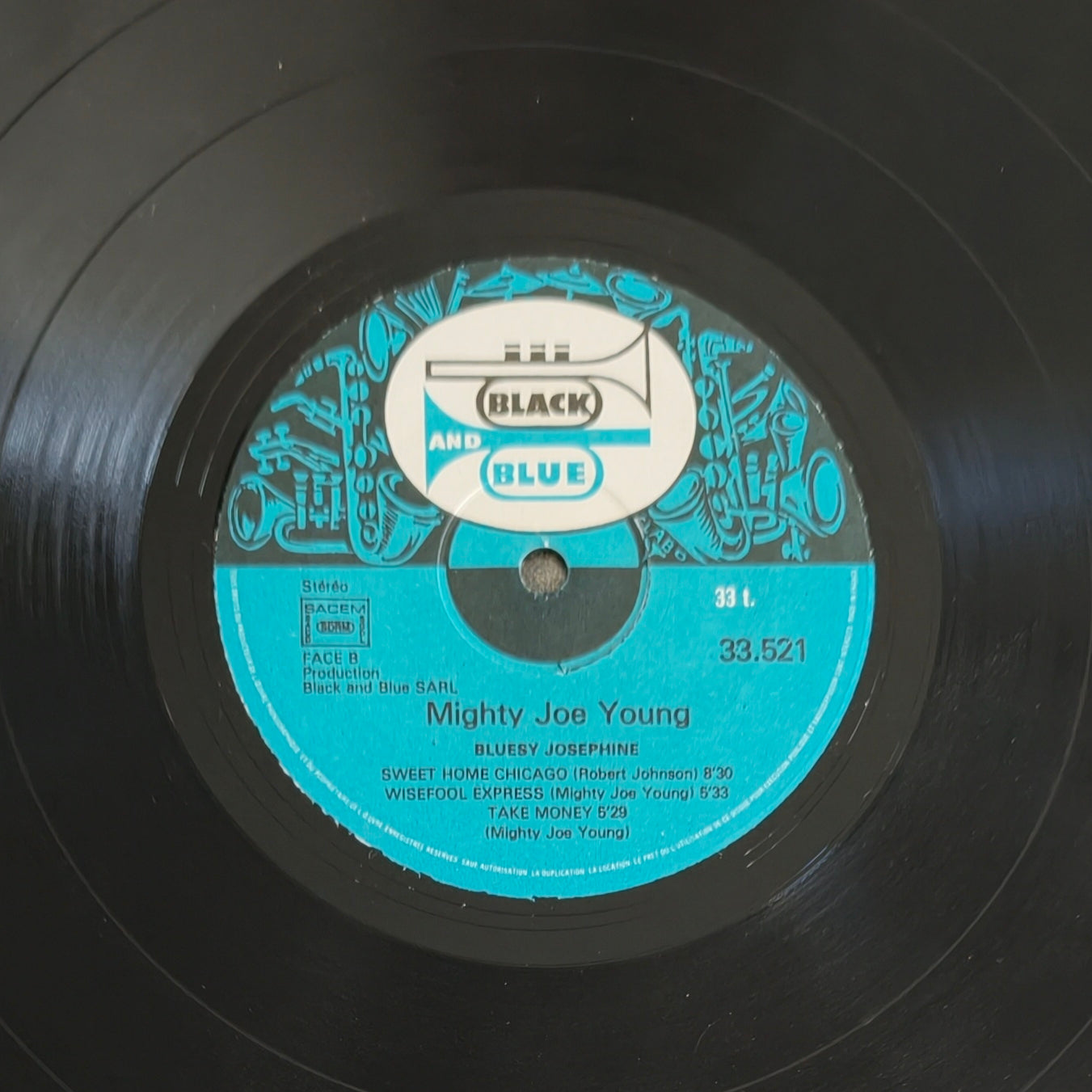 MIGHTY JOE YOUNG - Bluesy Josephine