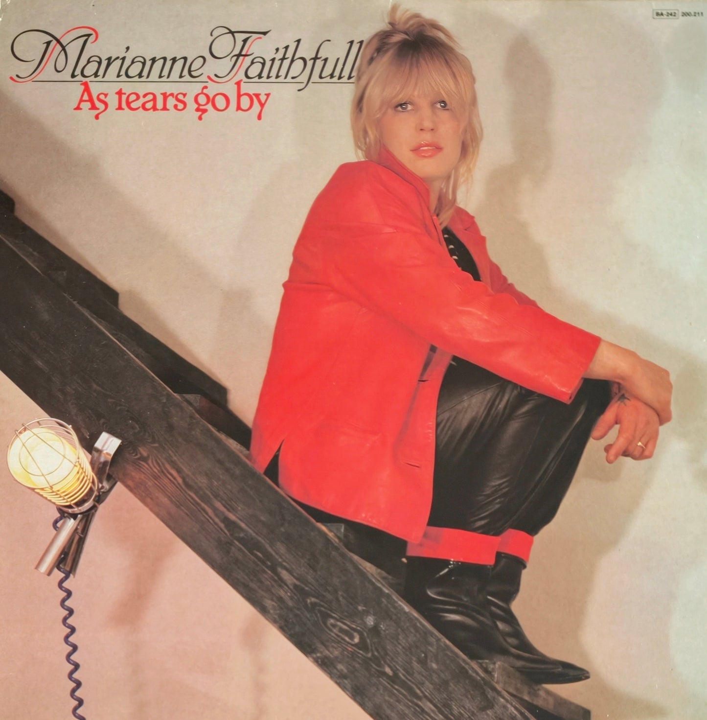MARIANNE FAITHFULL - As Tears Go By