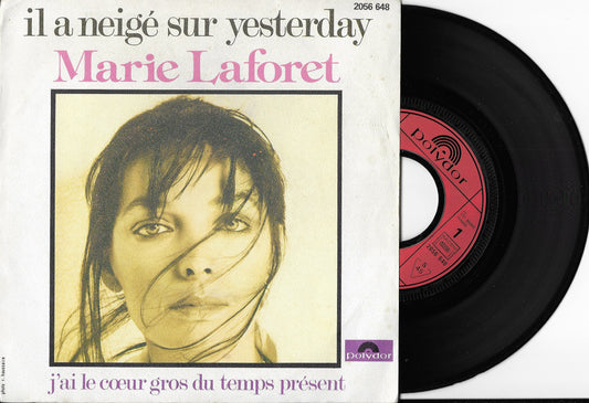 MARIE LAFORET - Il A Neigé Sur Yesterday